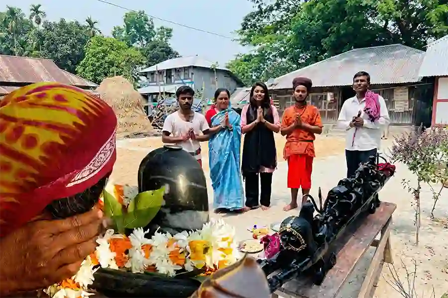 নিলষষ্ঠী